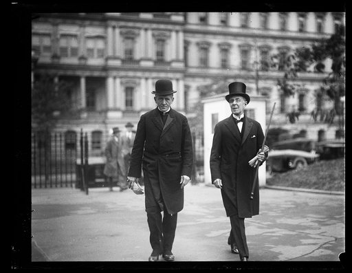 White House visitors; State, War and Navy Building in background; Washington, D.C.