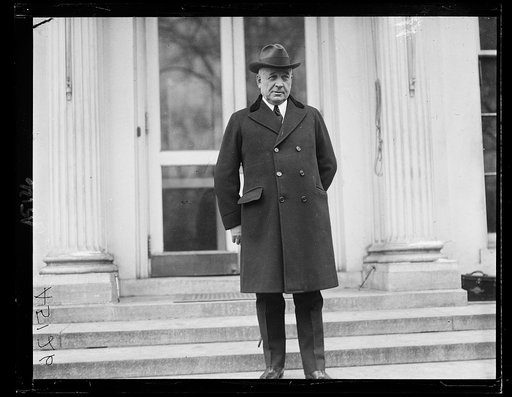 Former Gov. Lowden, Ill., at White House. Dec. 11