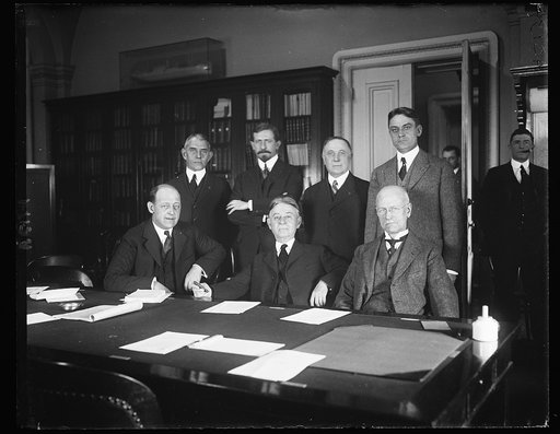 Coast Guard bill to provide grades appropriate to the duties and responsibilities of the Officers passed Senate Comm. on Commerce by unanimous vote. Dec. 1922