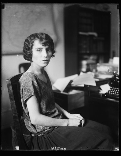 Miss Jacqueline Mansfield