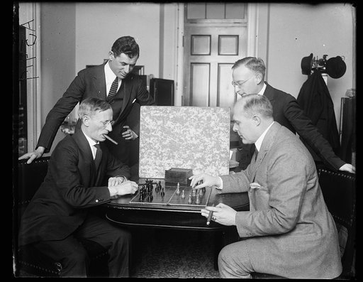 Meyer London of N.Y. playing chess