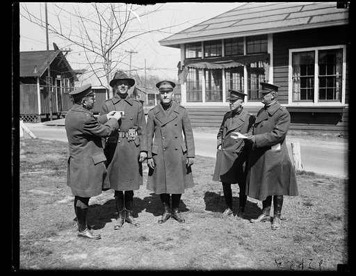 Maj. R.S. Keyser, USMC, of Front Royal, Va., being presented with the Distinguished Service Cross by Gen. John A. Lejeune