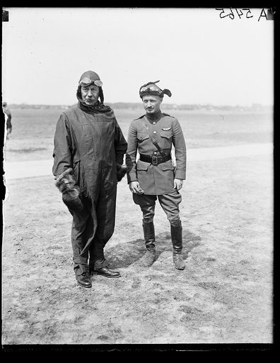 Gen. Mason M [...]k, Chief of Air Service