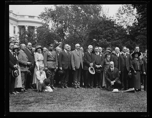 Warren Harding and group outside White House, Washington, D.C.