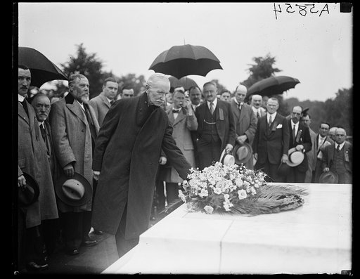 Laying flowers at Tomb of Unknown Soldier, Arlington National Cemetery, Arlington, Virginia