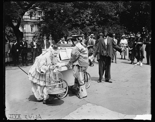 Street entertainers