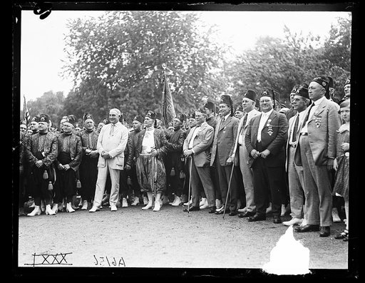 Warren Harding with Shriners at White House, Washington, D.C.