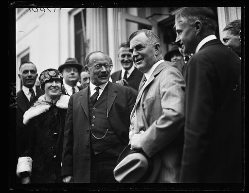 Sen. Magnus Johnson and Sec. Henry C. Wallace at White House, Washington, D.C.