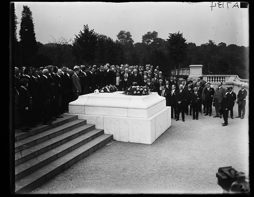 Tomb of the Unknown Soldier, Arlington National Cemetery, Arlington, Virginia