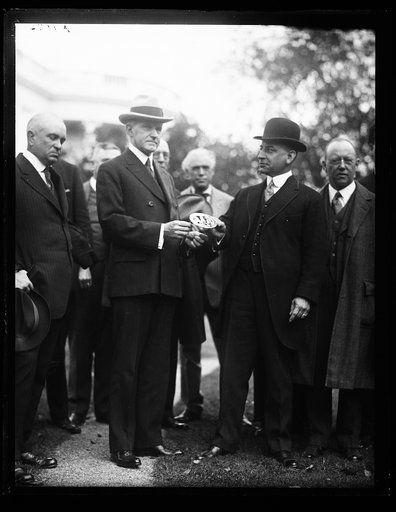 Calvin Coolidge with group outside White House, Washington, D.C.