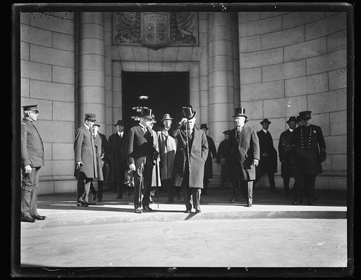 David Lloyd George and group at Union Station, Washington, D.C.