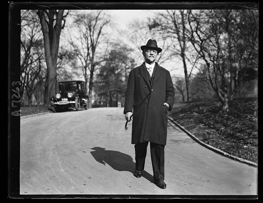 Dr. Richard Bartholdt, former Cong., at White House