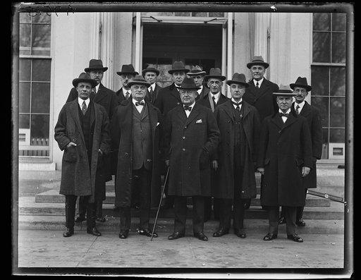 Group at White House; includes Theodore Roosevelt, Jr., left front. Washington, D.C.