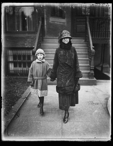 Mrs. Izetta Jewel and daughter