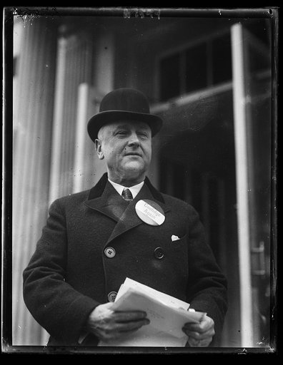 Man with "Coolidge Again" button. White House, Washington, D.C.