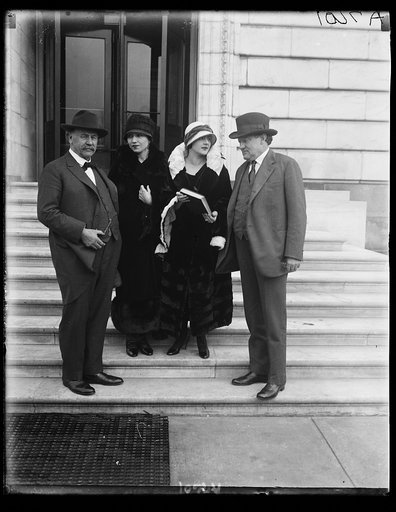 Miss Jane Thomas, Senators Watson and Ralston of Indiana, the other unknown