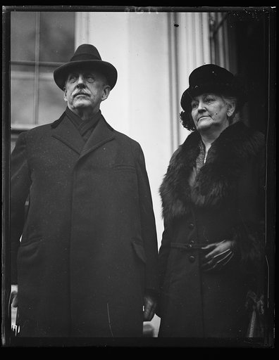 Mr. and Mrs. Sumner Coolidge. Mr. C. is cousin of Pres. Coolidge and Pres. of the Coolidge Family Assoc. [White House, Washington, D.C.