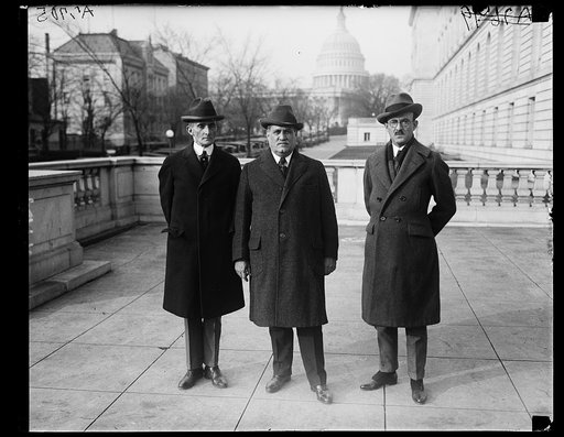 Members of the Porto [i.e., Puerto] Rican legislature in Wash. to see Coolidge