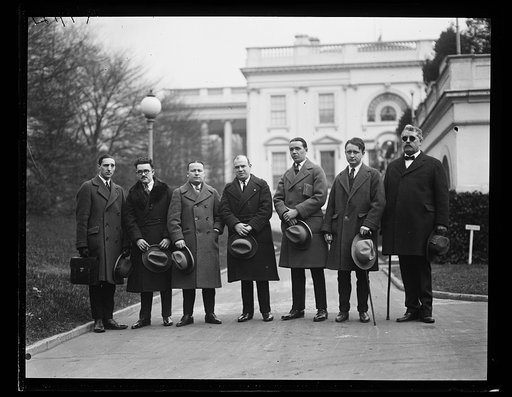Delegation of members of the N.Y. disabled veterans incl. one totally blind and a wearing of the Congressional Medal, received by Coolidge [White House, Washington, D.C.