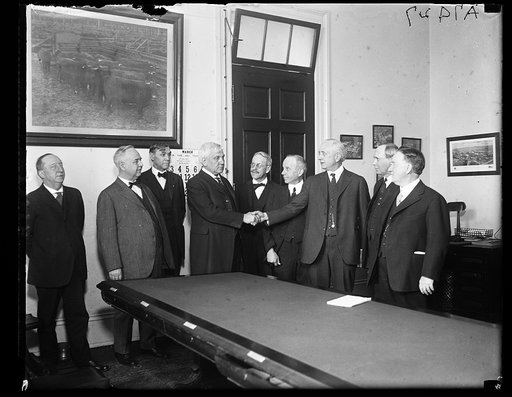 Members of the Iowa Delegation calling upon Gilbert N. Haugen of the same state on the 25th anniversary of his coming to Congress