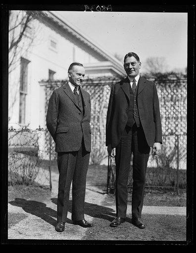 Pres. Coolidge and new Secy. of the Navy Curtis D. Wilbur [White House, Washington, D.C.