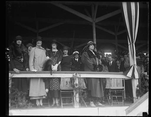 Mrs. Coolidge at horse show