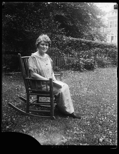 Mrs. Robert LaFollette, wife of the Senator from Wisc.