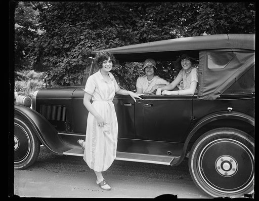 Rock Creek Park. Katherine Wren, left, Cecil Lester Jones and Norvelle Munford in automobile