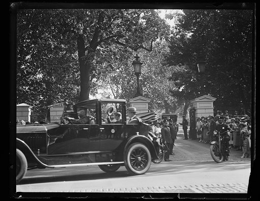 Presidential automobile leaving White House, Washington, D.C.
