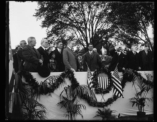 Coolidge and Cabinet members at ceremony