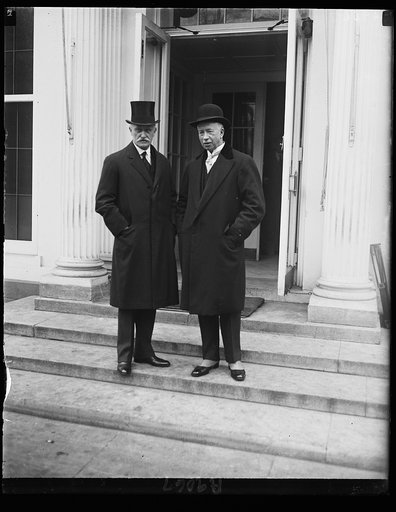 Sir Esme Howard, left, British Amb., and Hon. Wm. Elder, newly appointed Australian Comm., calling at W.H. [i.e., White House