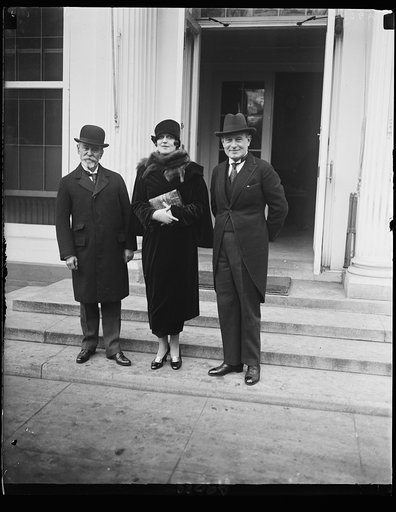 Ambassador Jusserand, from France, left, with Mrs. Jas. K. Hackett, wife of the famous actor, and Mr. Firman Gamier, director of the Odeon Theatre, Paris. Washington, Oct. 30