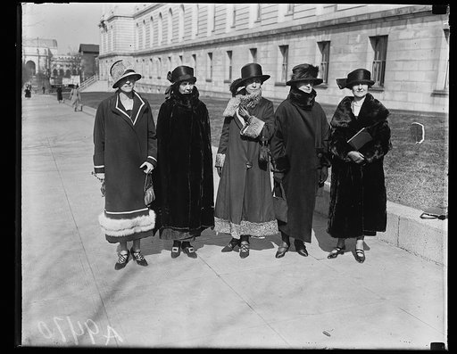 Grace Coolidge, center. Washington, D.C.