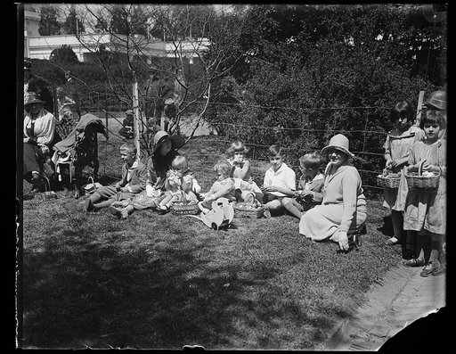 Children with Easter baskets at White House, Washington, D.C.