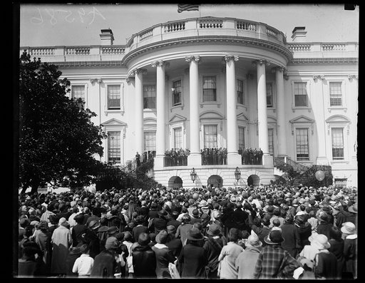 Crowd outside White House, Washington, D.C.