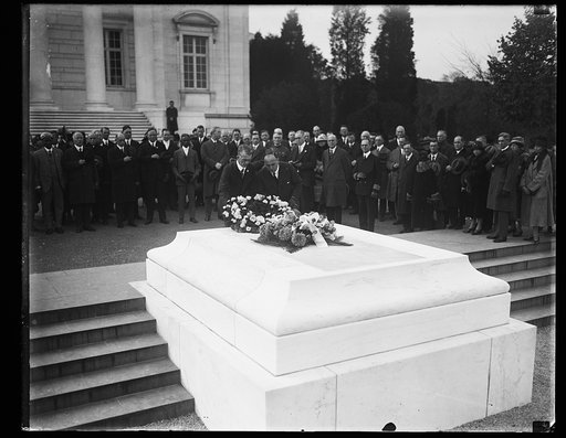 Tomb of Unknown Soldier, Arlington National Cemetery, Arlington, Virginia
