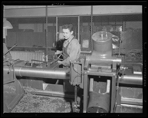 Turning them out. Rough turning a 90 mm gun tube in a special lathe in an eastern arsenal