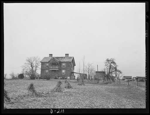 Shenandoah Valley. Mr. H.B. Alexander's small cannery on his farm in Fort Republic, Virginia whose products are sold throughout the Shenandoah Valley