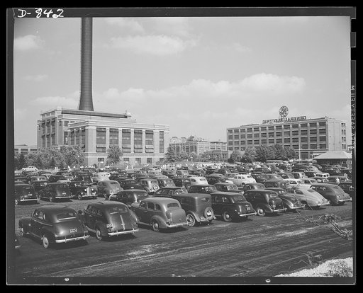 Defense housing, Erie, Pennsylvania. The General Electric Company at Erie, Pennsylvania, employs approximately 8000 workers. It anticipates additional employment of some 4000 by next year. Only some twenty-five percent of these have to be imported, for local labor is being trained for these jobs at 