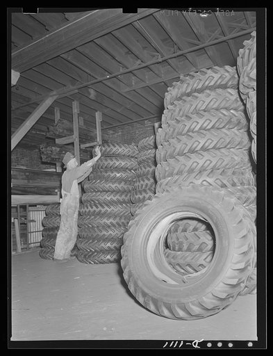 Trailers for defense transportation. Winter Weiss Company, Denver, Colorado. Tiers (7.00 x 20) to equip semi-trailers of the combination platform stake type. These trailers are used for general trucking around Army Camps and depots