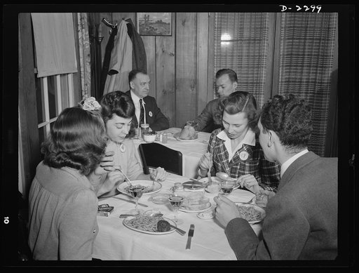 Bantam, Connecticut. Tony's spaghetti is a daily treat to many workers at the Warren McArthur plant, some of whom eat both lunch and dinner at Tony's Bantam Inn. In the corner is Foreman Bundock of the upholstery shop, and sitting with him is a young draftsman who just came to Bantam from a job in N