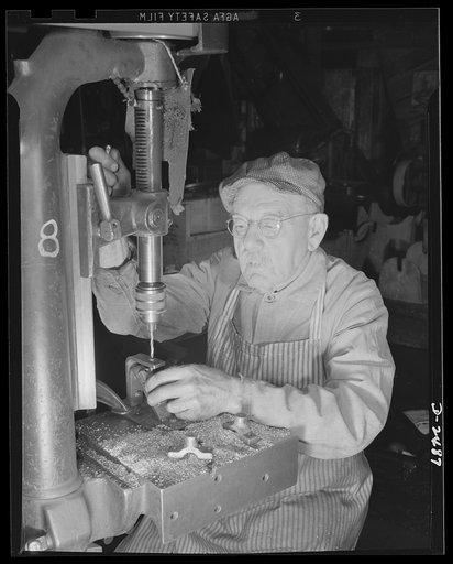 Conversion. Food machinery plant. Back to aid in his country's war effort is Phineas Davenport Allen, seventy-eight-year-old mechanic who worked on steering riggings for submarines during World War I. Today he is employed by a New England company, whose normal peacetime product is cube steak machine