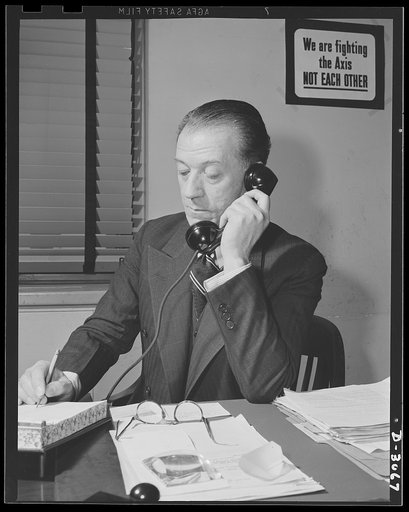 Dr. E. R. Schaeffer