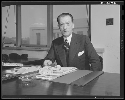 Dr. E. R. Schaeffer