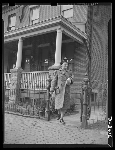 Women at war (Mrs. Smuda). Mr. Smuda, 1942-style American mother, is up and out every morning before 6:45 a.m., ready to check in at the Frankford, Pennsylvania Arsenal. From 7 a.m. to 3 p.m., Mrs. Smuda tapers cartridge cases for 50-caliber machine gun shells. Before and after work she fills the ro