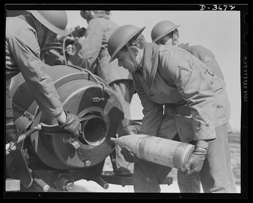 Fort Story coast defense. Loading one of Fort Story's six-inch guns