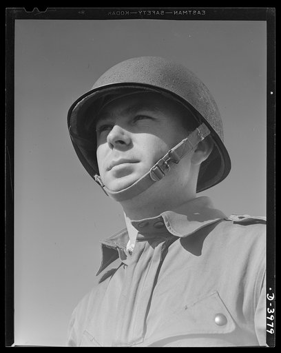 Fort Benning. Parachute troops. Uncle Sam picks a high type of man for a parachute infantryman. This student paratrooper at Fort Benning, Georgia has just completed a descent of which any oldtimer would be proud