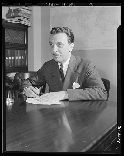 Dr. Samuel Stratton