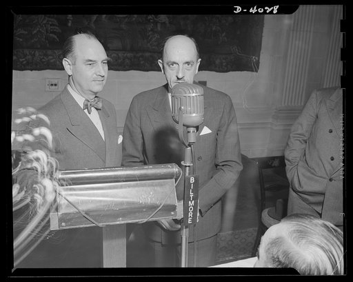 Priorities clinic visits Los Angeles. Mason Manghum, head of Industrial Contact and Educational Unit, is interested in gathering of manufacturers at Biltmore Hotel by Phillip McCullough, acting Regional Director of Priorities. January 9, 1942