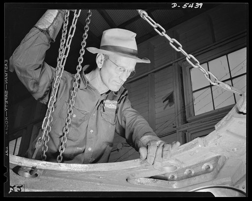 De Land pool. Skilled craftsmen. Forty-year-old John Oliver formerly operated a fishing camp on Florida's east coast. When the De Land pool formed, Oliver volunteered and turned out to be a first class machinist who had learned his trade in Oklahoma. Now he is assembly machinist in the plant, able t